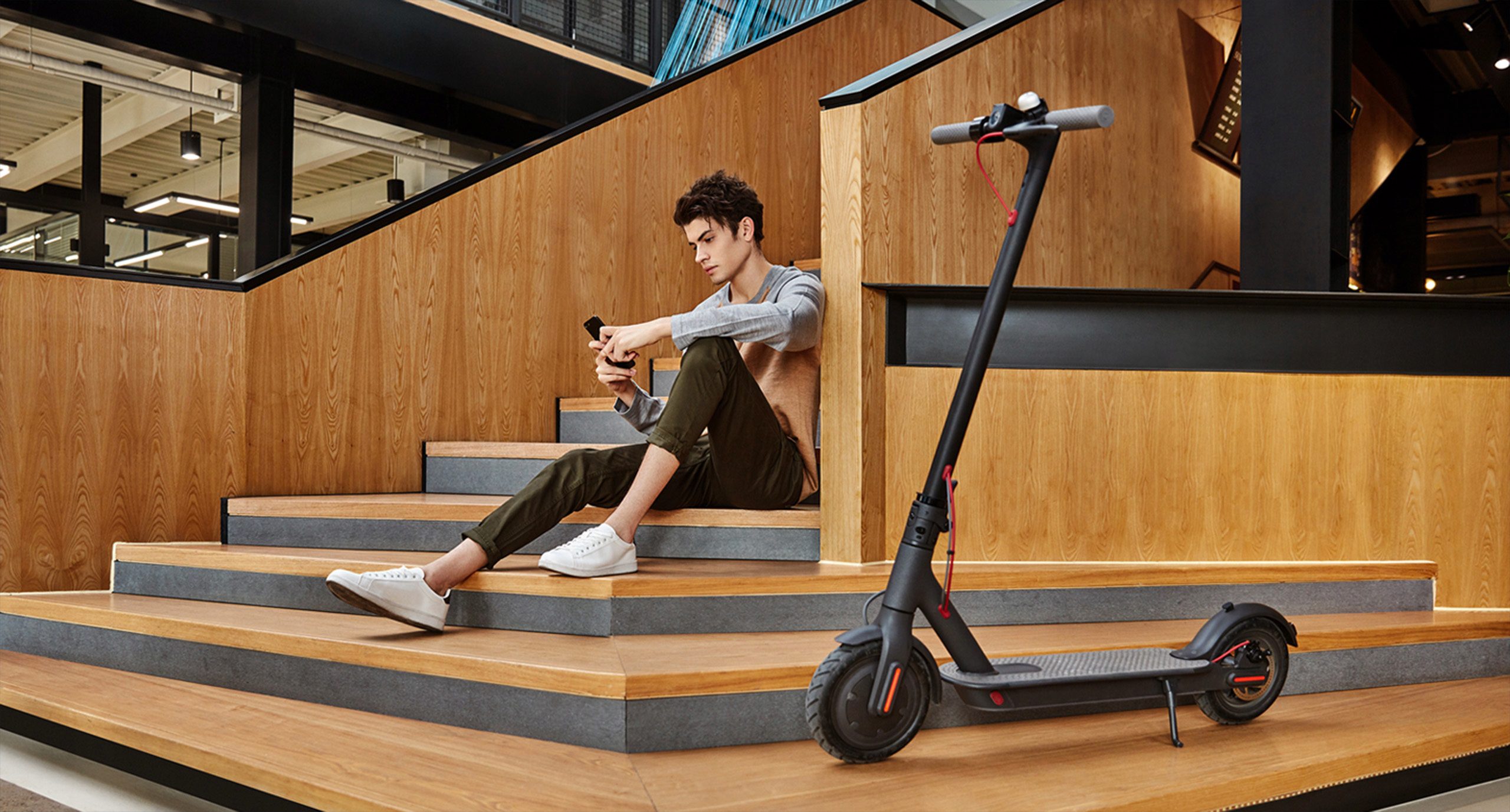 Xiaomi Mi M365 elektrinis paspirtukas, sulankstomas - RedLips.lt