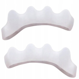 Korektorius nuo haluksų atskiria visus kojos pirštus